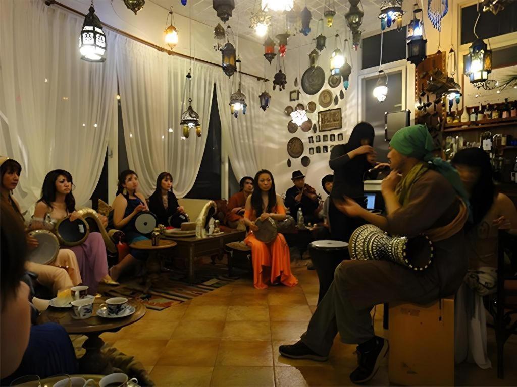 Arabian Art Hotel & Gallery Onjuku Extérieur photo